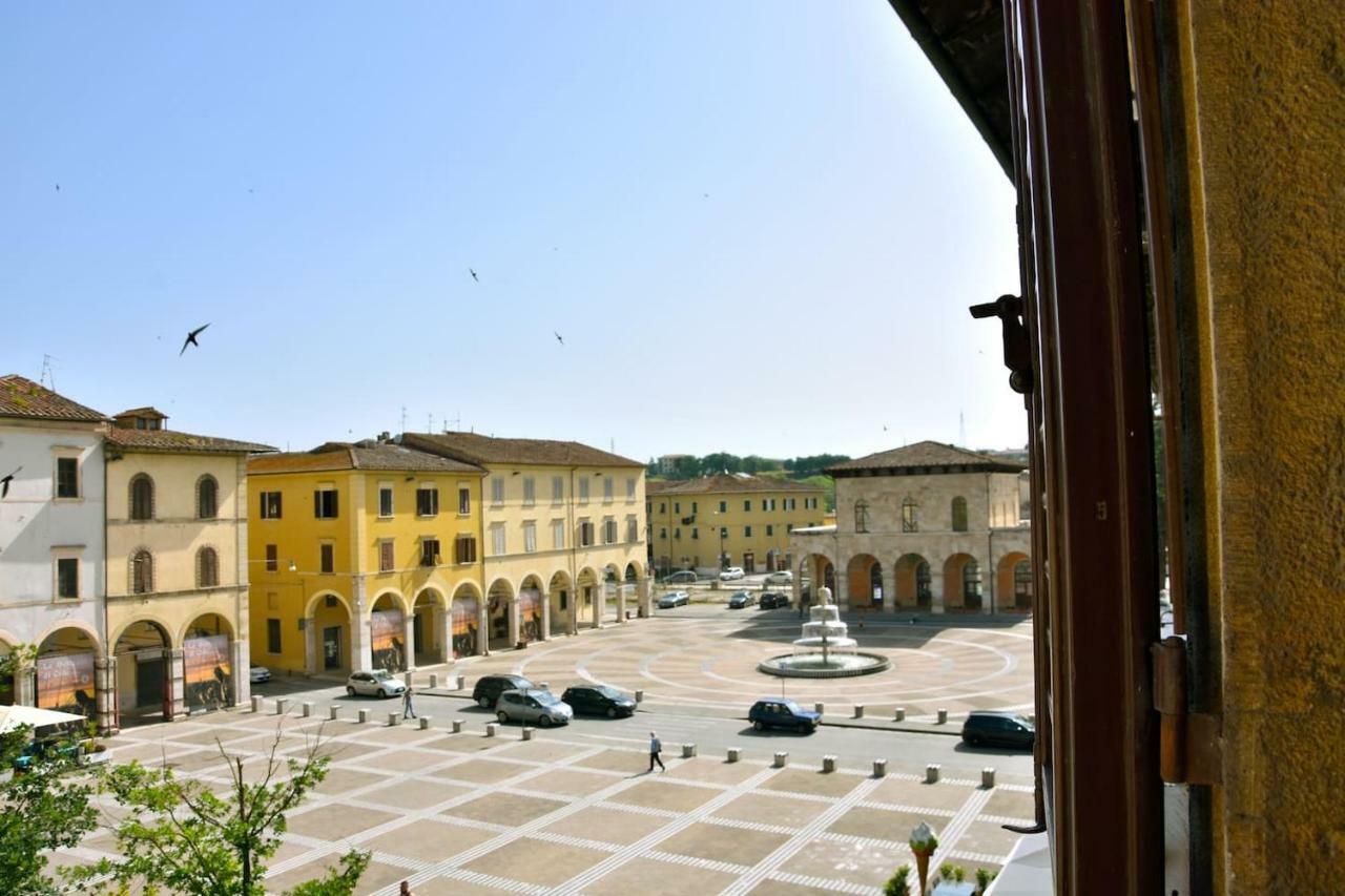 דירות קולה ואל ד'אלזה Piazza Arnolfo 1932 מראה חיצוני תמונה